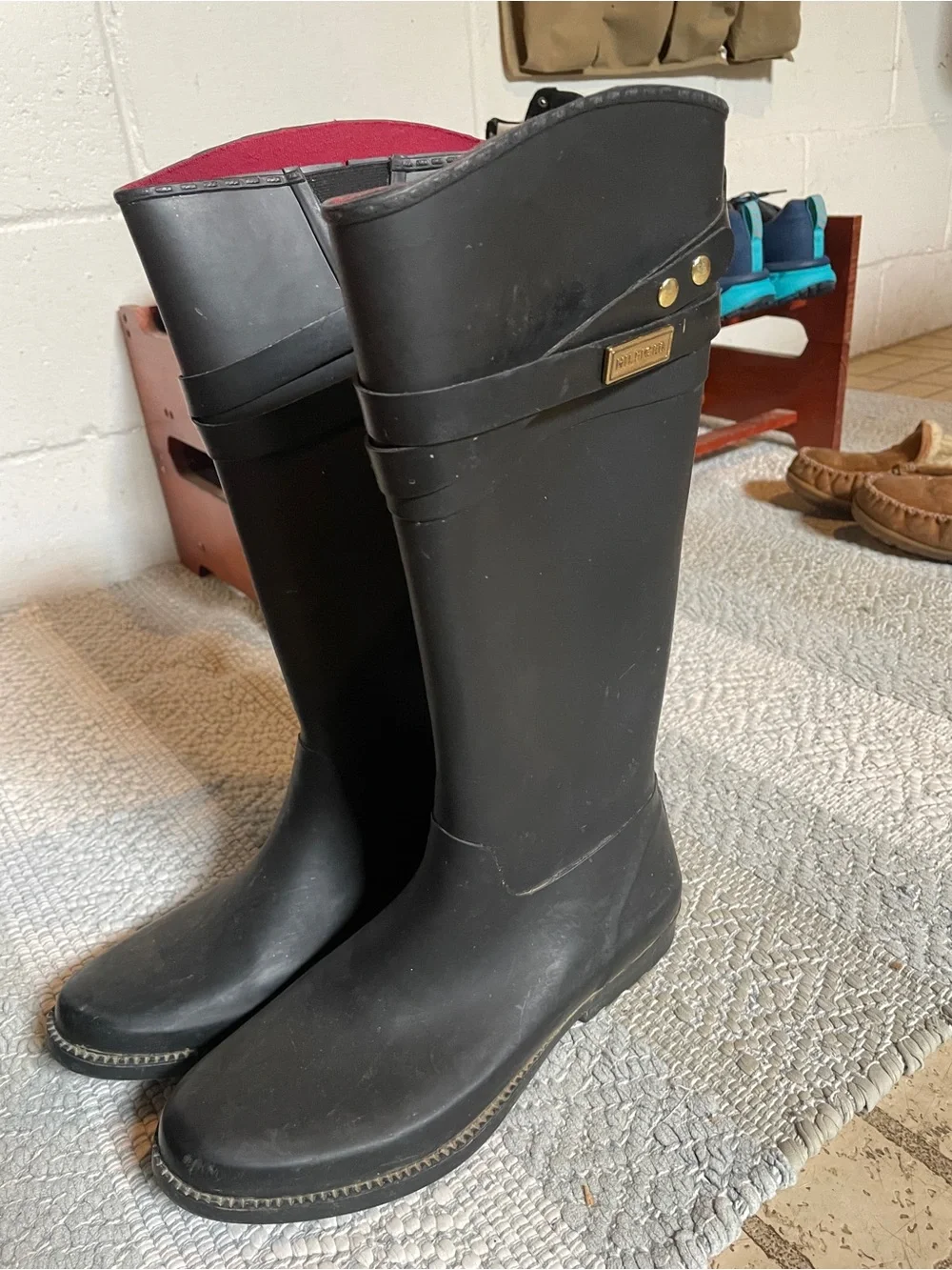 Tommy Hilfiger Women’s Rubber Tall Rain Boots